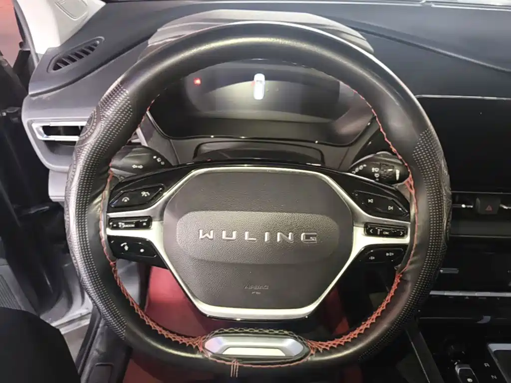 Wuling Victory — миниатюра 11