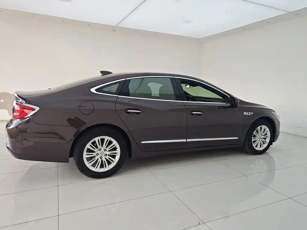 Buick LaCrosse — миниатюра 16
