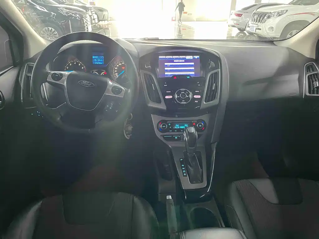 Ford Focus — миниатюра 7