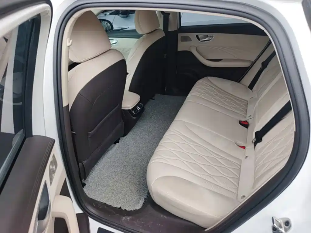 Roewe D7 — миниатюра 17