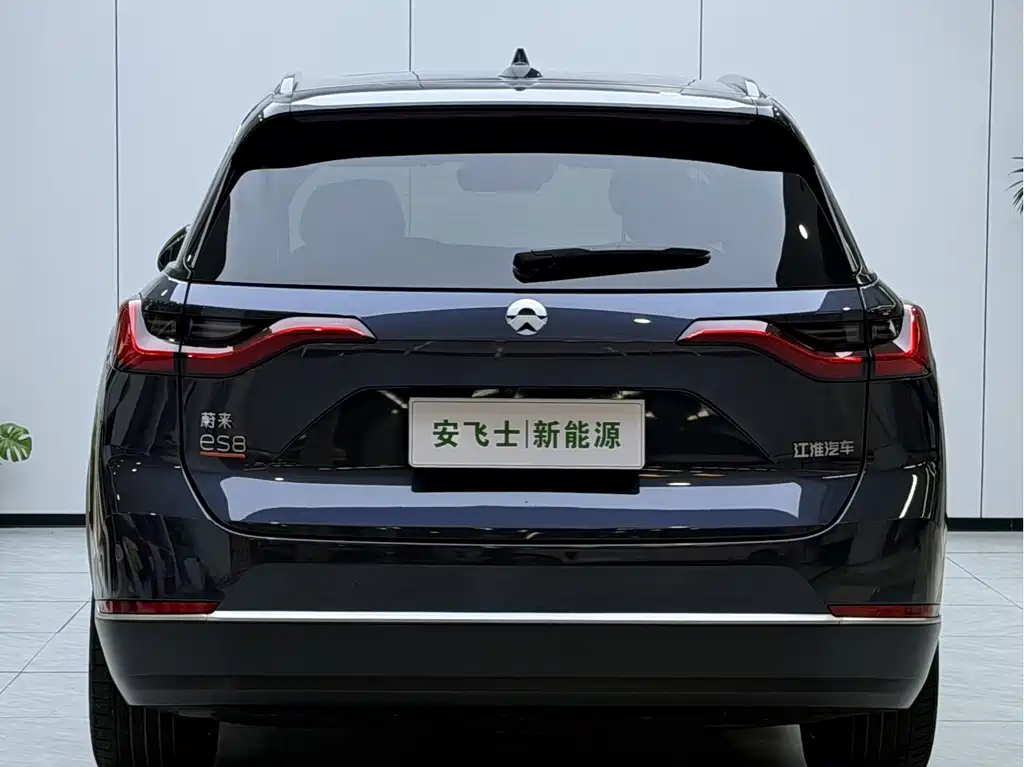 NIO ES8 — миниатюра 16