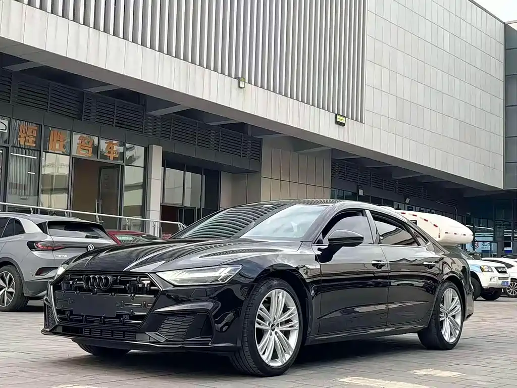 Купить Audi A7L