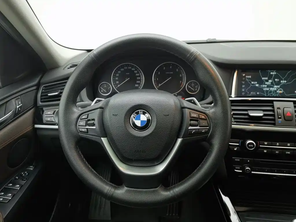 BMW X4 — миниатюра 11