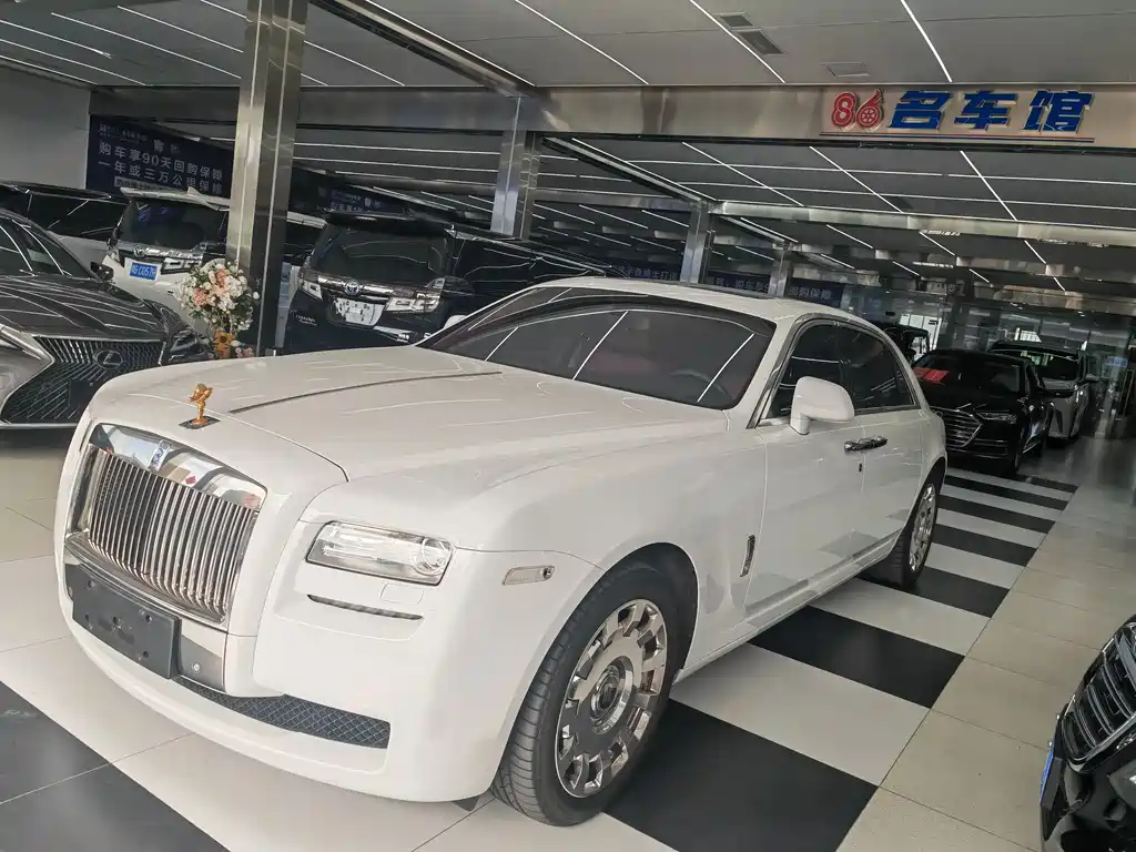 Купить Rolls-Royce Ghost