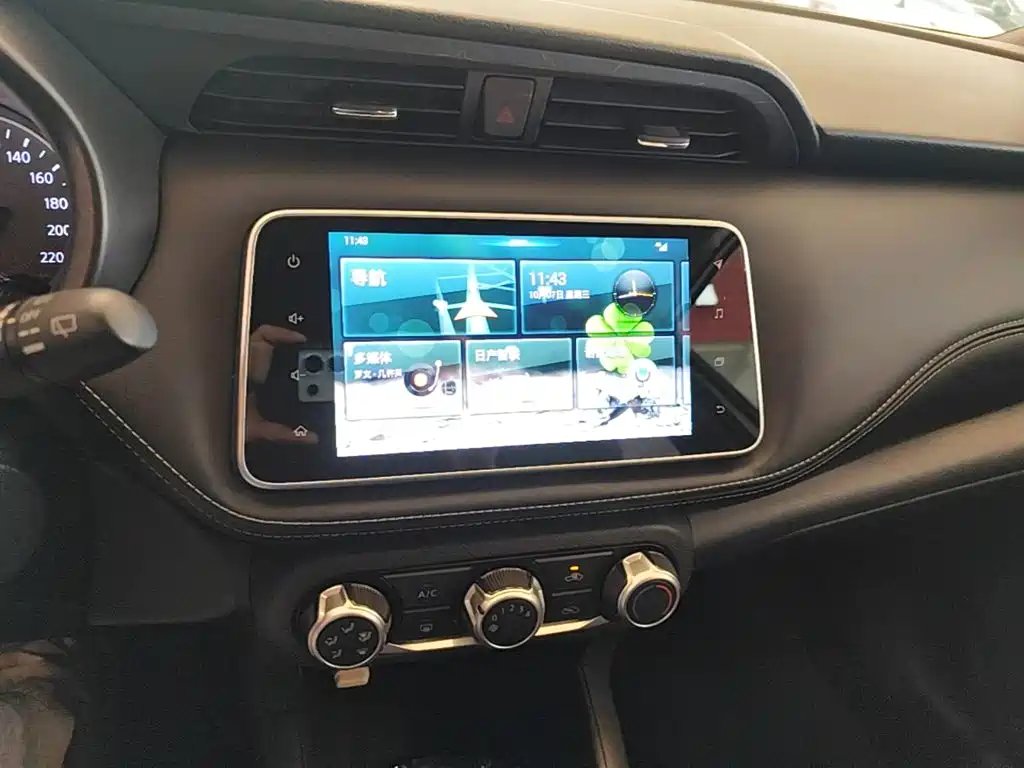 Nissan Kicks — миниатюра 13
