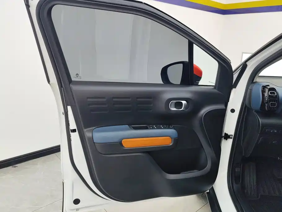 Citroen C4 Aircross — миниатюра 7