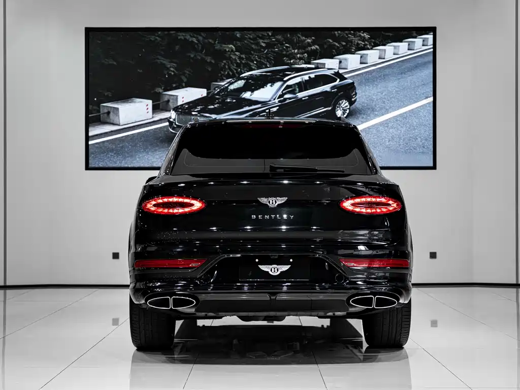 Bentley Bentayga — миниатюра 5
