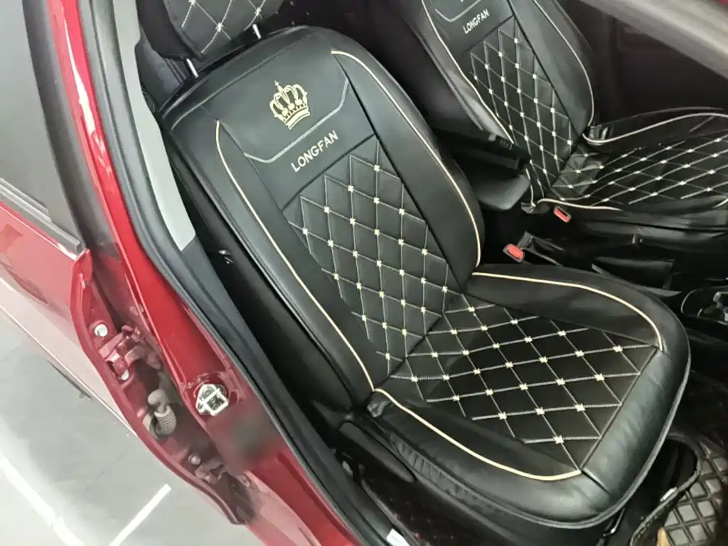 Toyota Yaris L — миниатюра 25