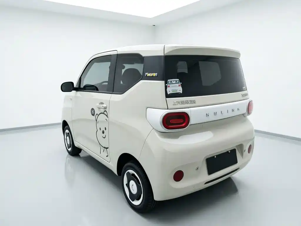 Wuling MINIEV — миниатюра 4