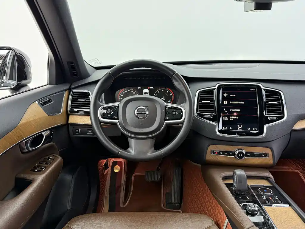 Volvo XC90 — миниатюра 13