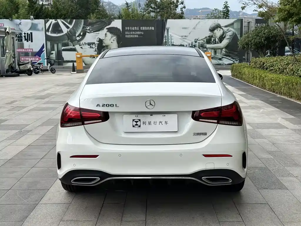 Mercedes-Benz A-Class — миниатюра 7