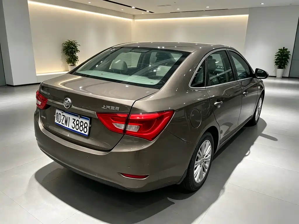 Buick Excelle — миниатюра 8