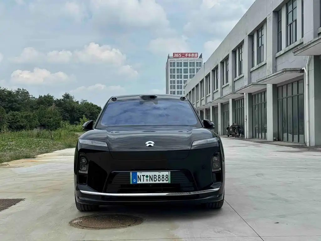 NIO ES8 — миниатюра 2