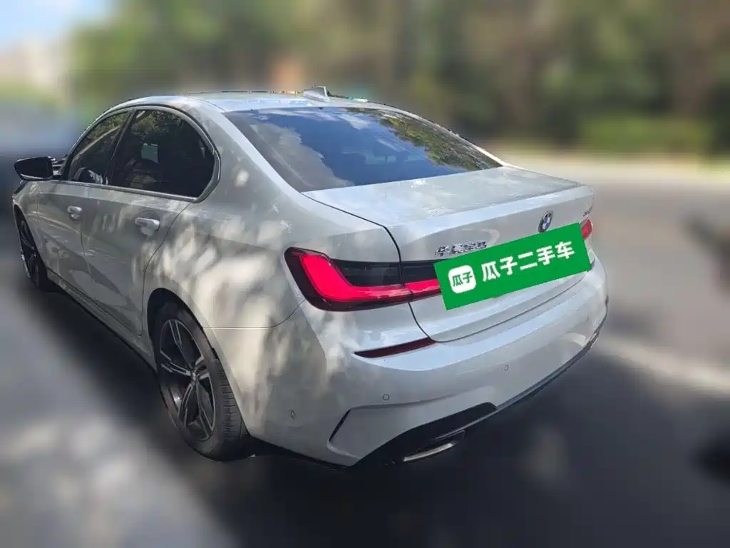 BMW 3 Series — миниатюра 25