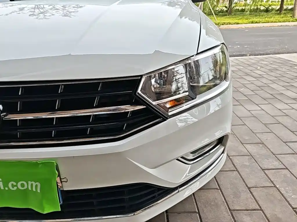 Volkswagen Bora — миниатюра 24
