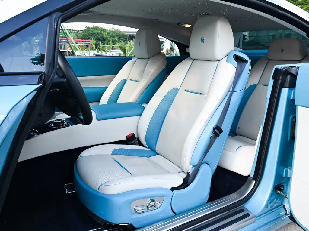 Rolls-Royce Wraith — миниатюра 6