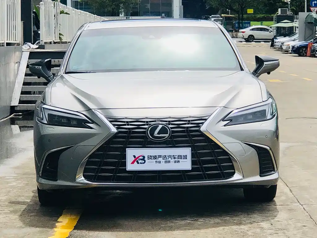 Lexus ES 2025 200 Premium