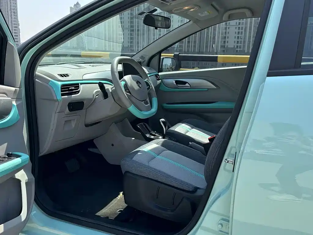 JMEV EV3 2023 320KM Luxury