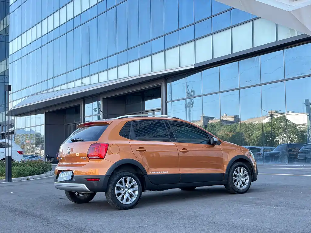 Volkswagen Polo — миниатюра 11