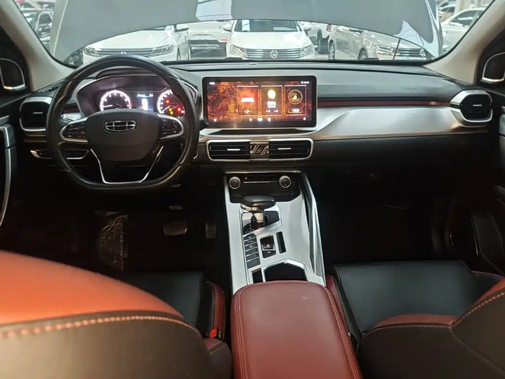 Geely Binyue - фото 10