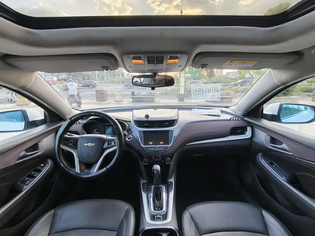 Chevrolet Malibu — миниатюра 11