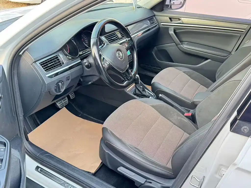 VOLKSWAGEN C TREK WEI COLLAR