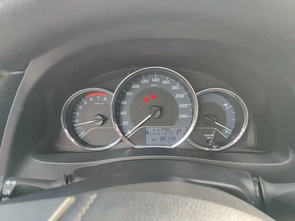 Toyota Corolla — миниатюра 12