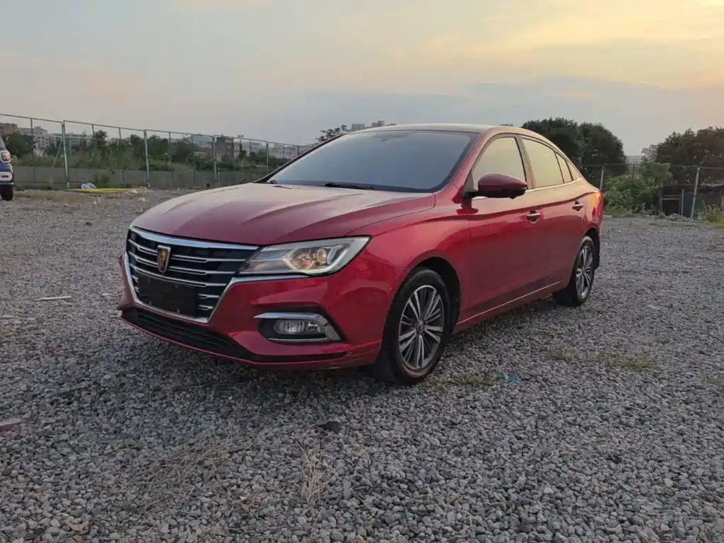 Roewe i5