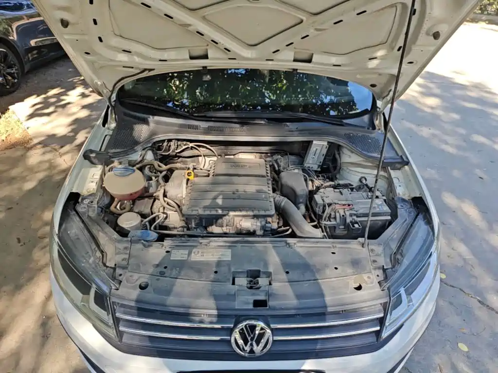 Volkswagen Santana — миниатюра 20