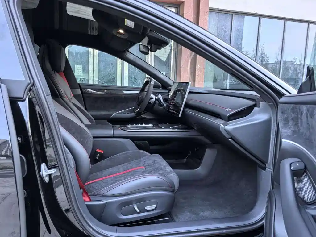 XIAOMI CAR XIAOMI SU7 ULTRA