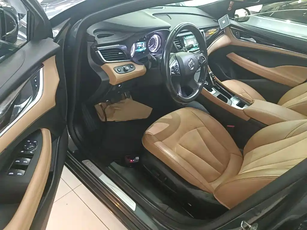 Buick LaCrosse — миниатюра 16