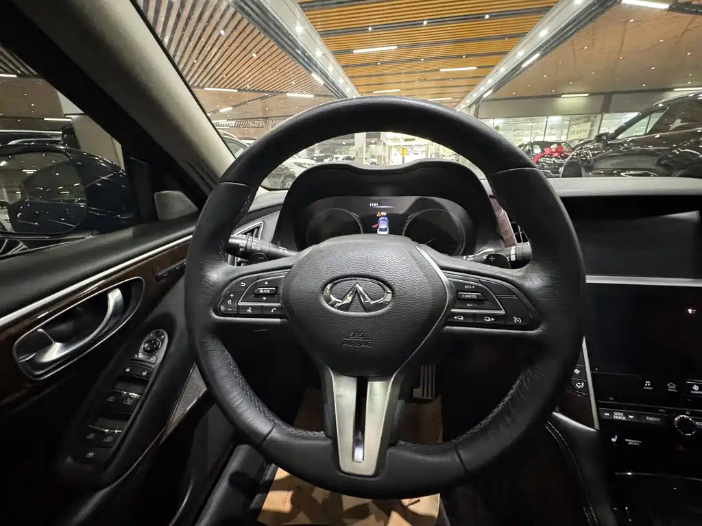 Infiniti Q50L — миниатюра 29