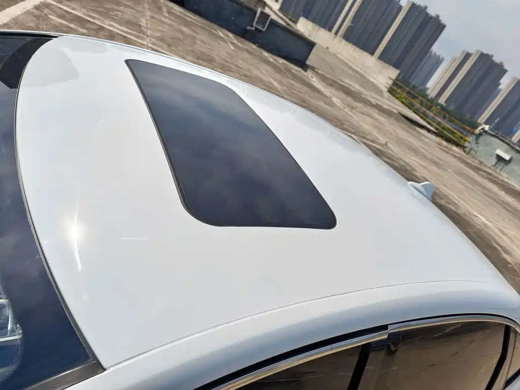 Roewe i6 Classic — миниатюра 15