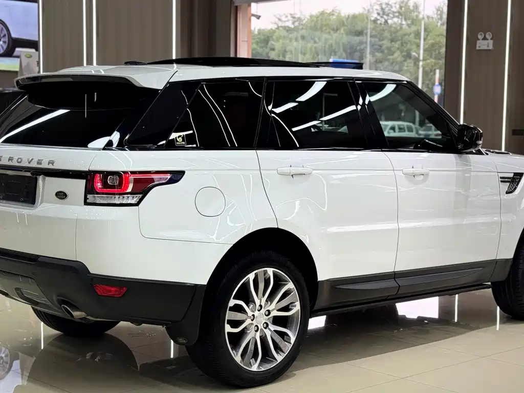 Land Rover Sport — миниатюра 20