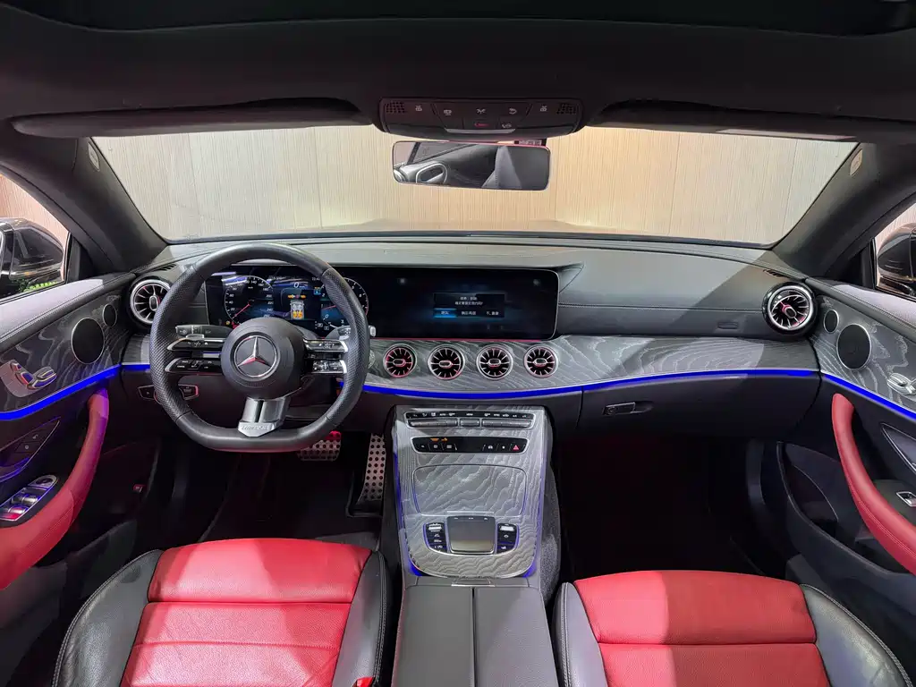 MERCEDES-BENZ E CLASS