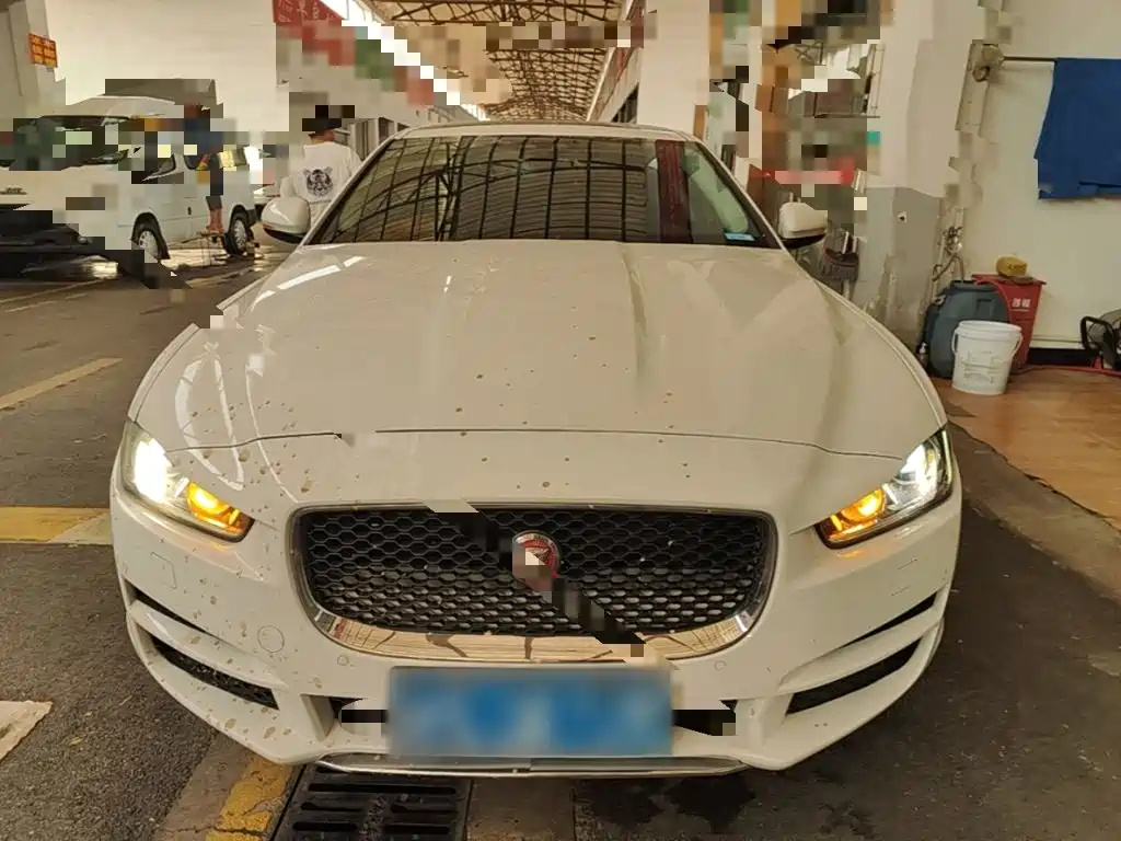 Jaguar XEL — миниатюра 3
