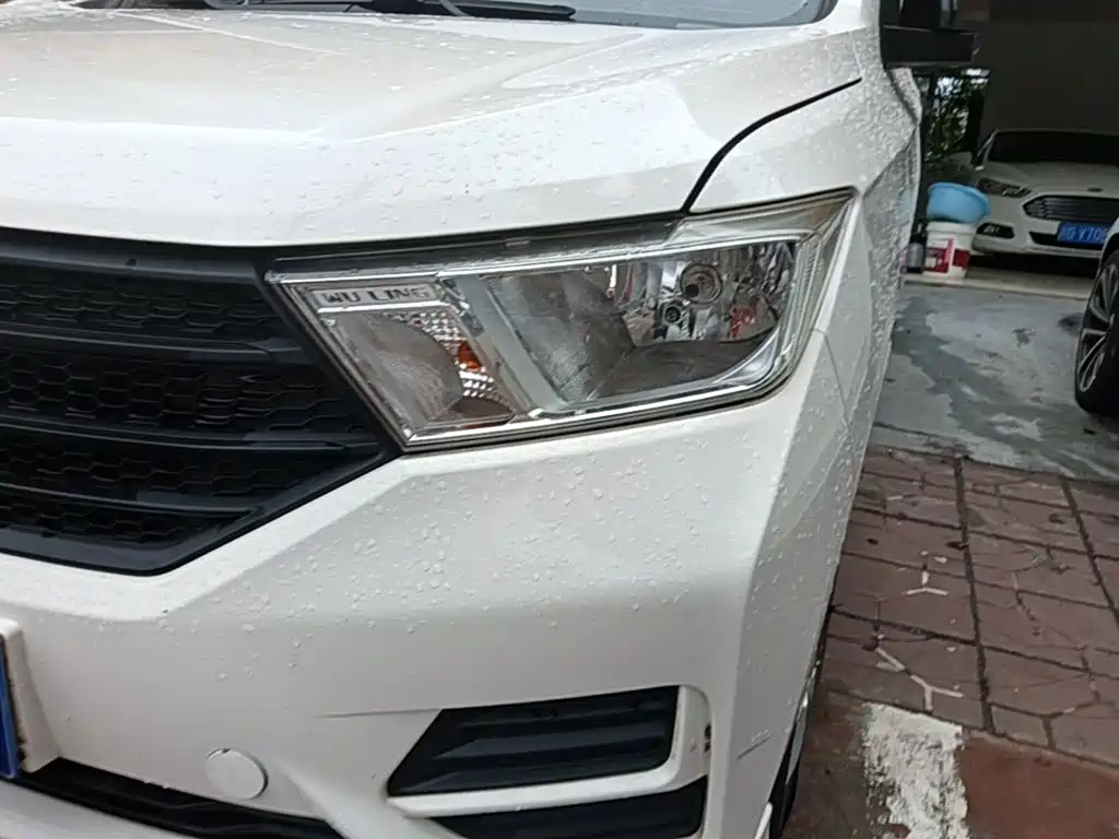 Wuling Hongguang — миниатюра 24