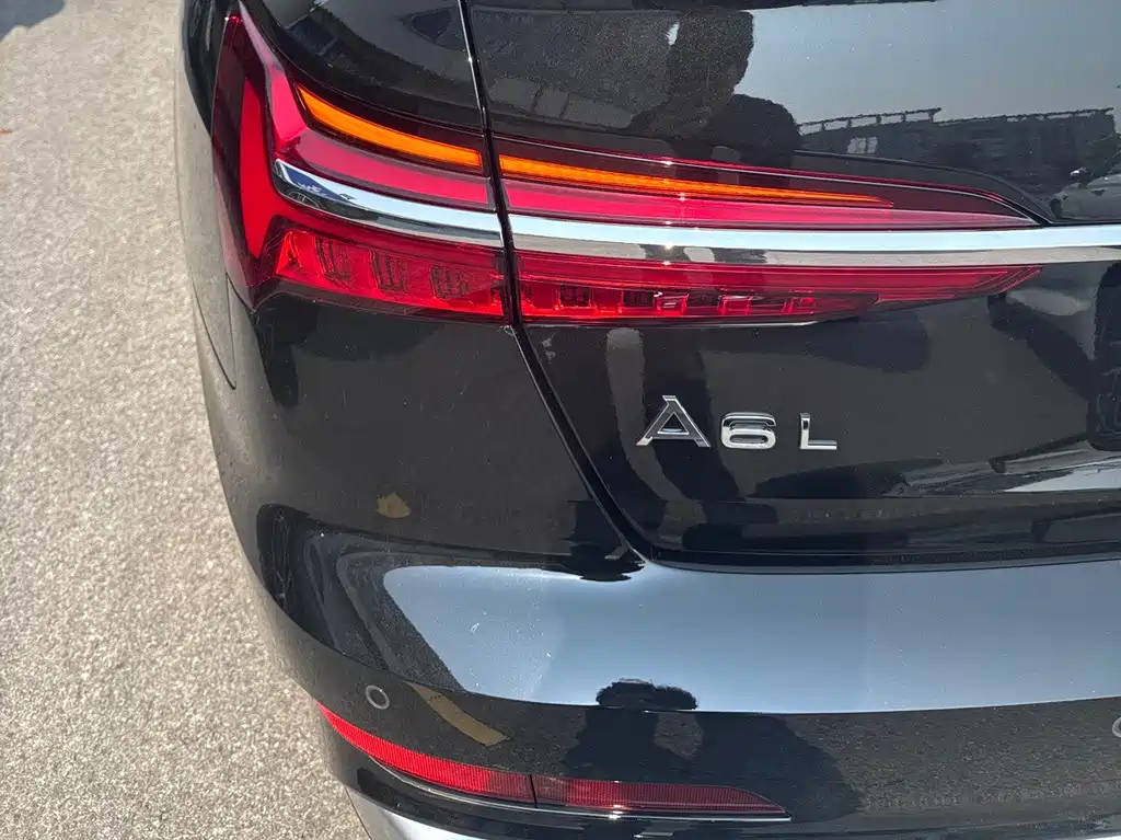 Audi A6L — миниатюра 5
