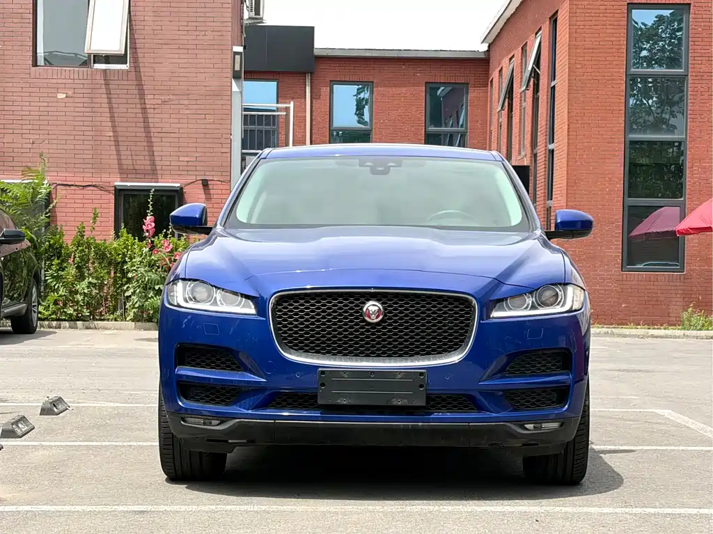 Jaguar F-Pace 2018 2.0T Premium