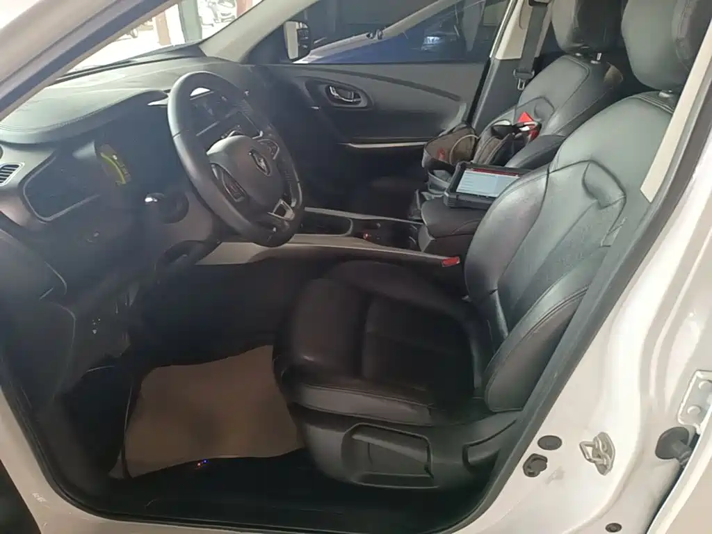Renault Kadjar — миниатюра 15