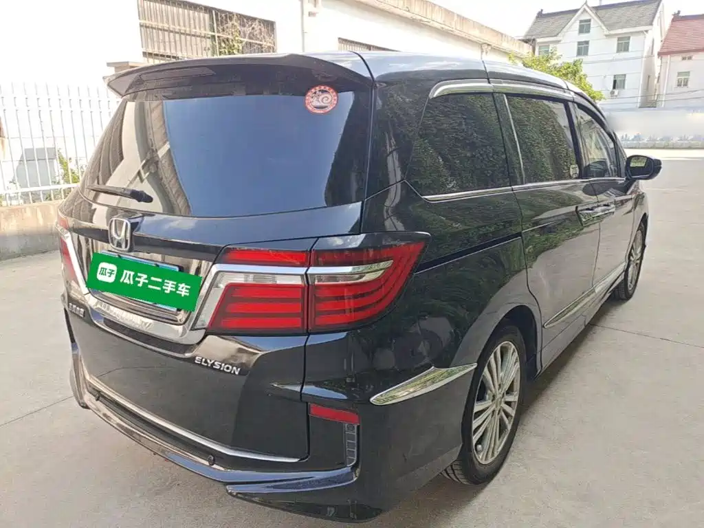 Honda Elysion — миниатюра 7