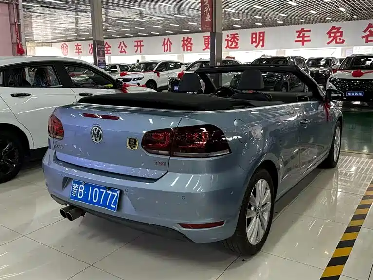 Volkswagen Golf (Import) 1.4TSI Luxury Convertible Edition, фото 2