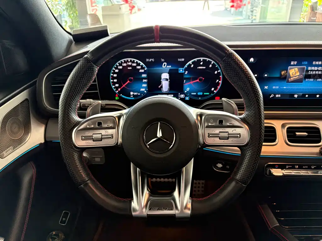 Mercedes-Benz GLE AMG — миниатюра 18