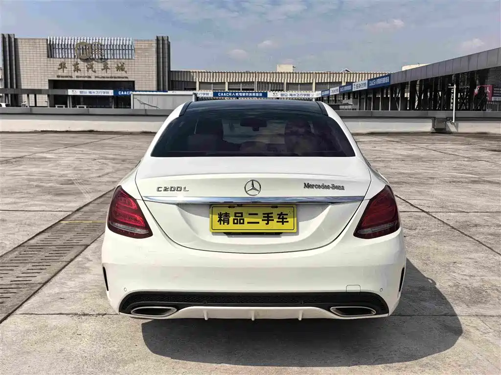Mercedes-Benz C-Class — миниатюра 4
