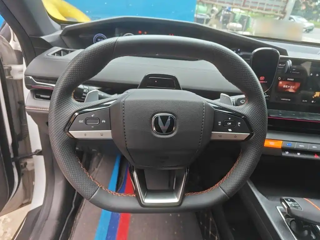 Changan UNI-V — миниатюра 11