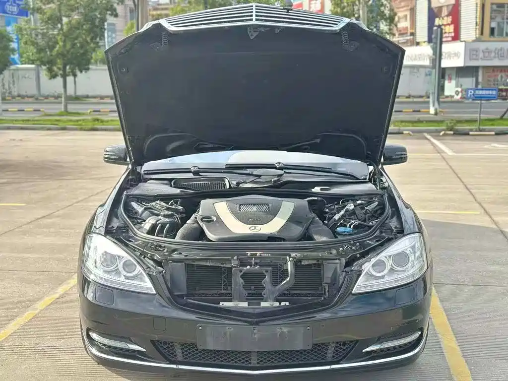 Mercedes-Benz S-Class — миниатюра 11