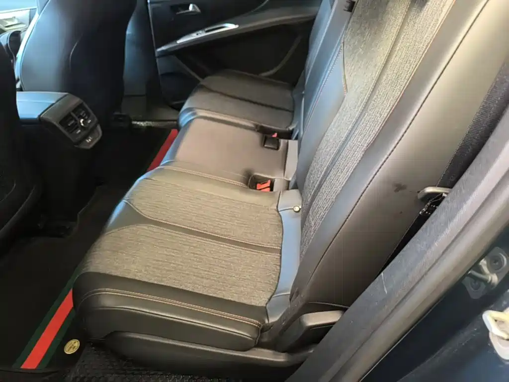 Peugeot 5008 — миниатюра 17