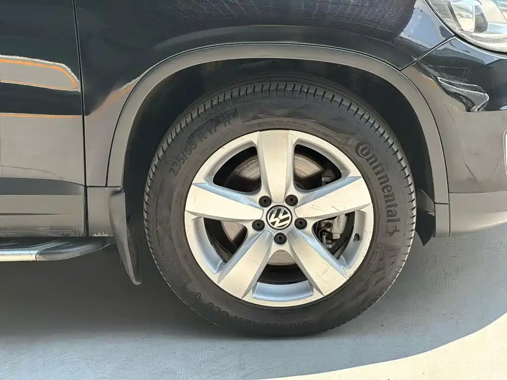 Volkswagen Tiguan — миниатюра 9