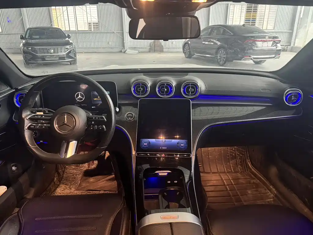 Mercedes-Benz C-Class — миниатюра 4