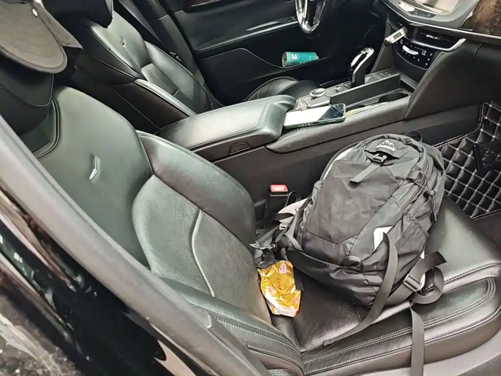 Cadillac CT6 — миниатюра 25